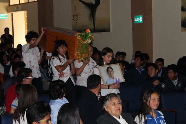 Estudiantes de diferentes establecimientos educativos del cantón #Biblián, aprec